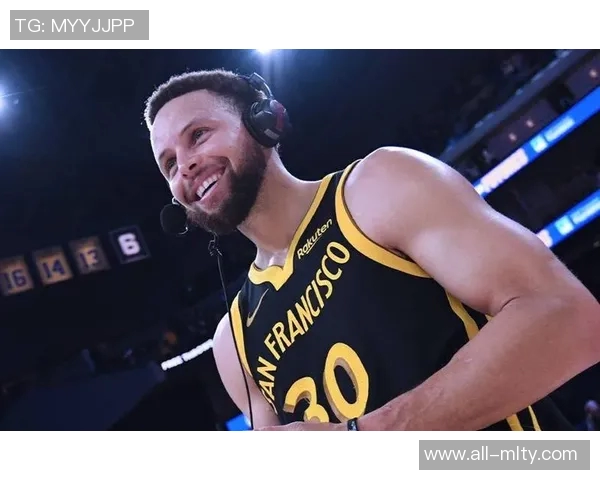 库里42分6助攻7篮板表现惊艳美网友称其为掘金之父历史最佳控卫