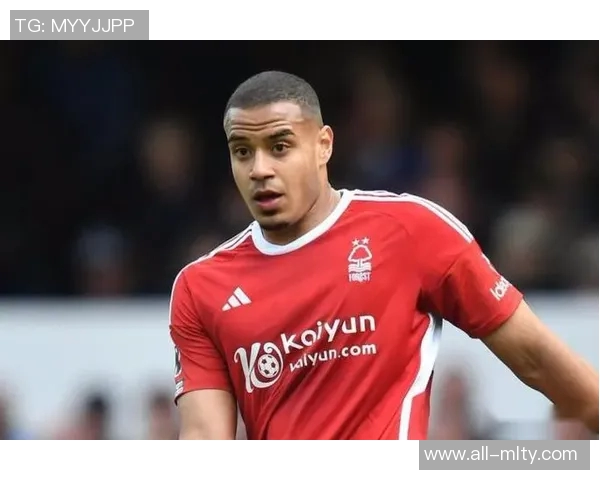 法尔克透露拜仁关注诺丁汉森林中卫穆里略但转会费用昂贵